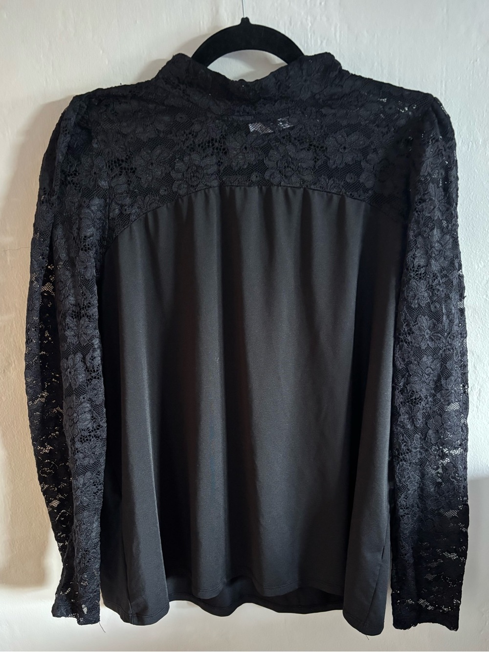 Eloquii Black Lace Yoke & Sleeve Long-Sleeve Top